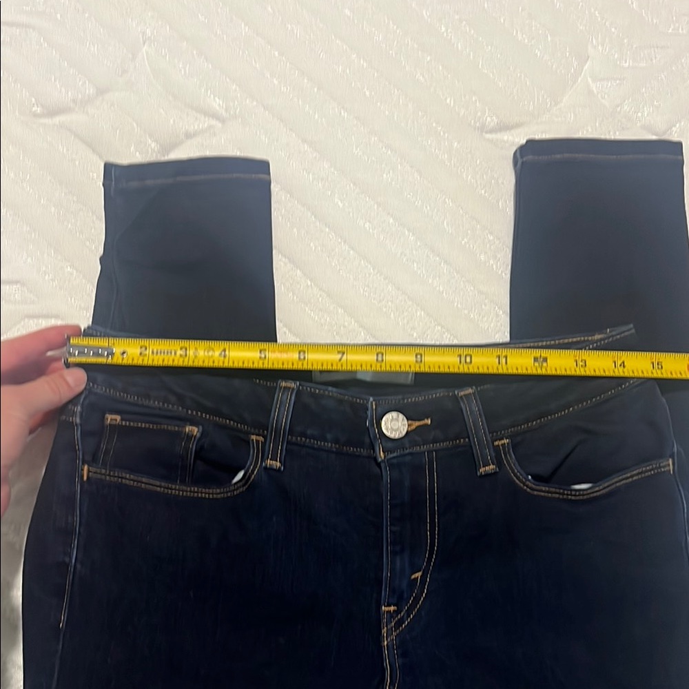 Levi’s Classic Navy Skinny Jeans - Picture 6 of 7